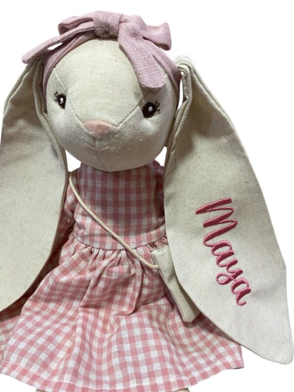 ejemplo peluche conejita 1